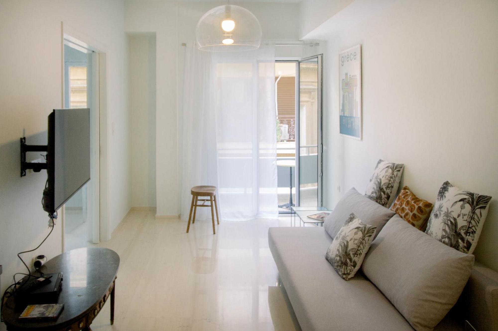 Blue Harbour House - Style Meets Comfort بيرايوس المظهر الخارجي الصورة