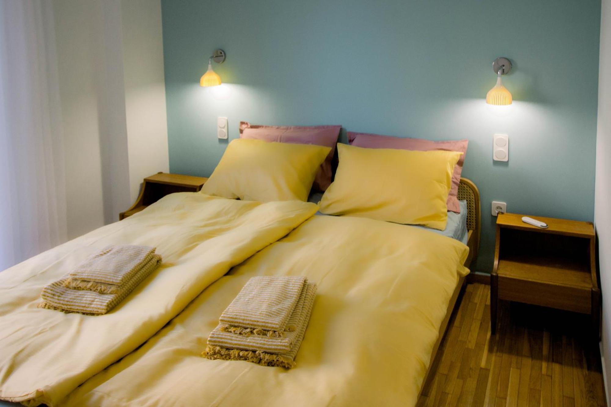 Blue Harbour House - Style Meets Comfort بيرايوس المظهر الخارجي الصورة