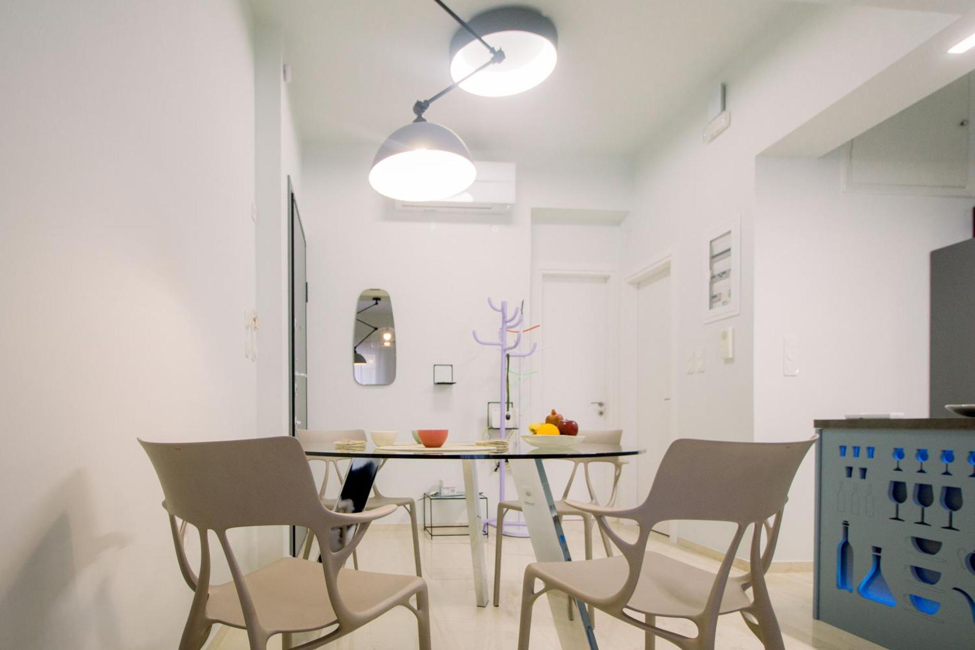 Blue Harbour House - Style Meets Comfort بيرايوس المظهر الخارجي الصورة